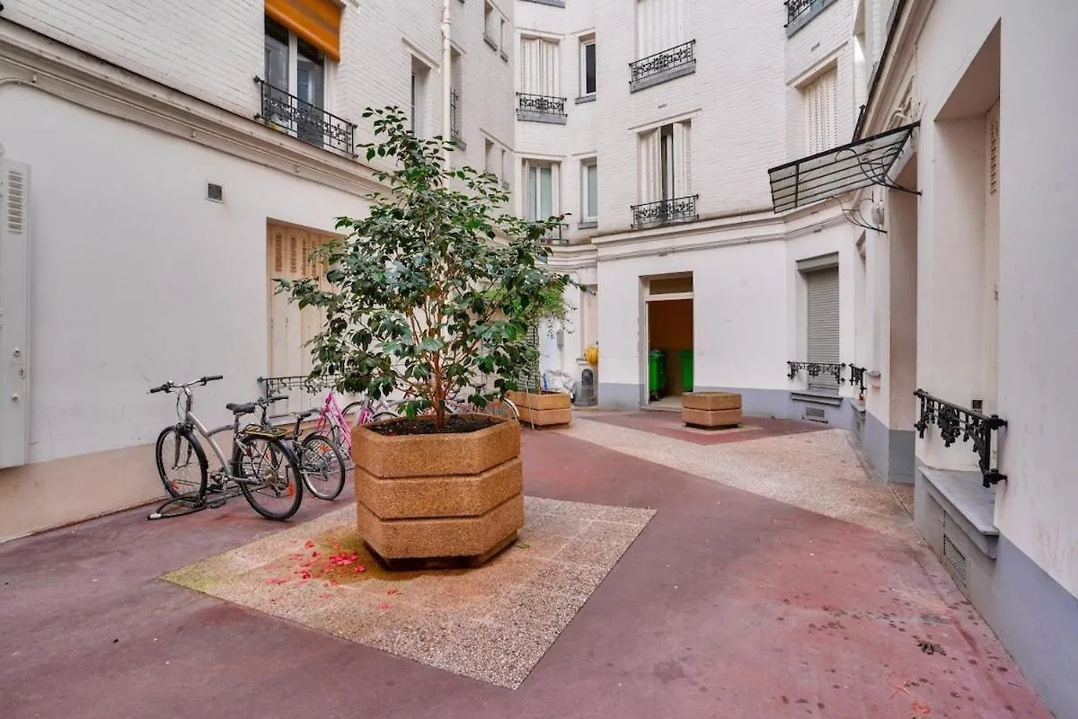 Cosy Studio Near The Eiffel Tower Paris Apartment